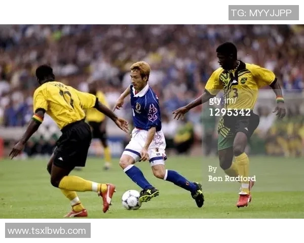 2018法国足球明星赛精彩回顾与球星风采展现