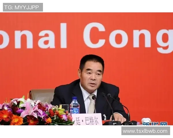 篮球明星巴特尔的传奇人生与赛场背后的故事揭秘